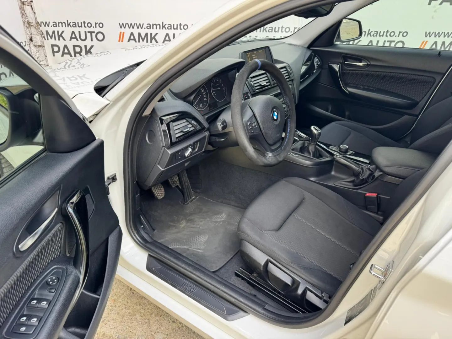 Cumpara/ Vinde online BMW 1 Series 2012 SH, la cel mai bun pret pentru tine!