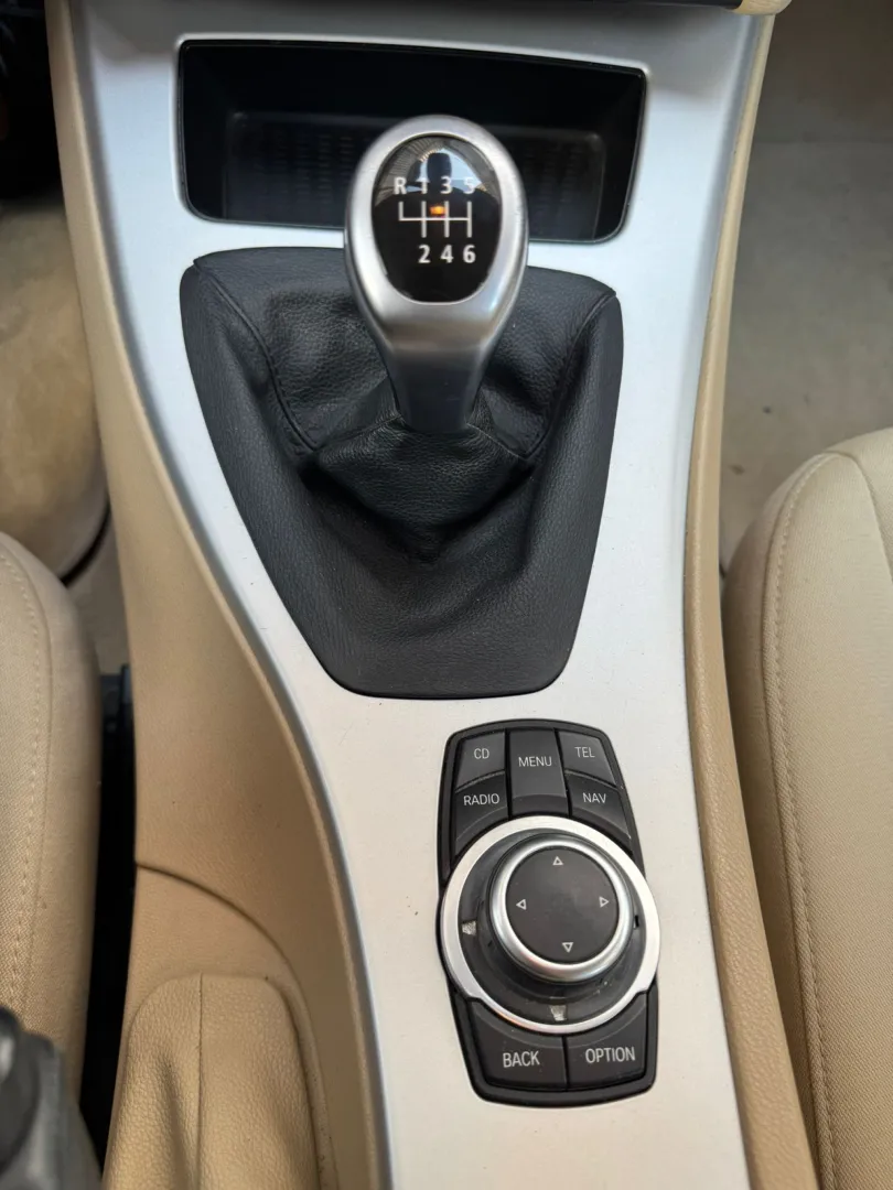 Cumpara/ Vinde online BMW 3 Series 2009 SH, la cel mai bun pret pentru tine!