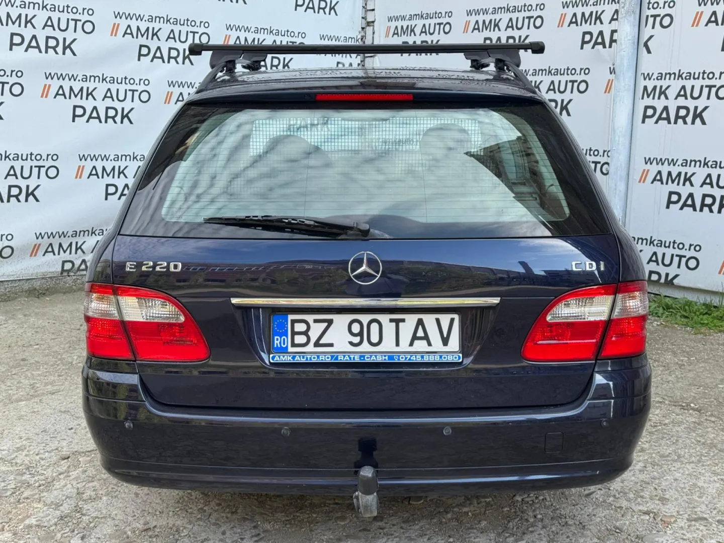 Cumpara/ Vinde online Mercedes-Benz E-Class 2004 SH, la cel mai bun pret pentru tine!