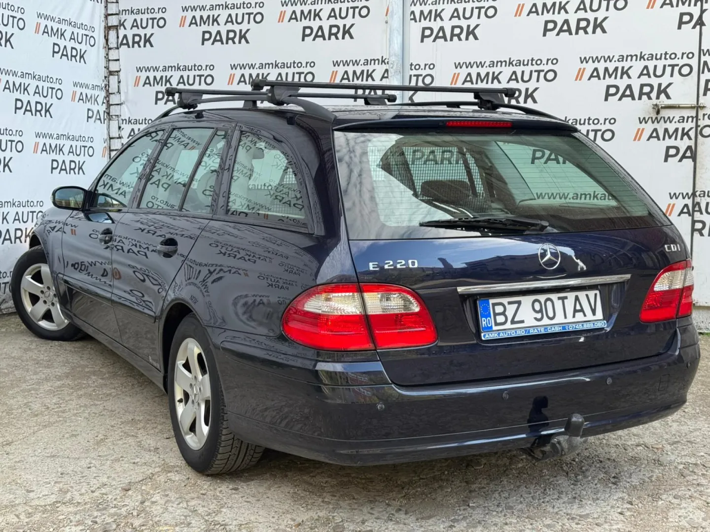 Cumpara/ Vinde online Mercedes-Benz E-Class 2004 SH, la cel mai bun pret pentru tine!