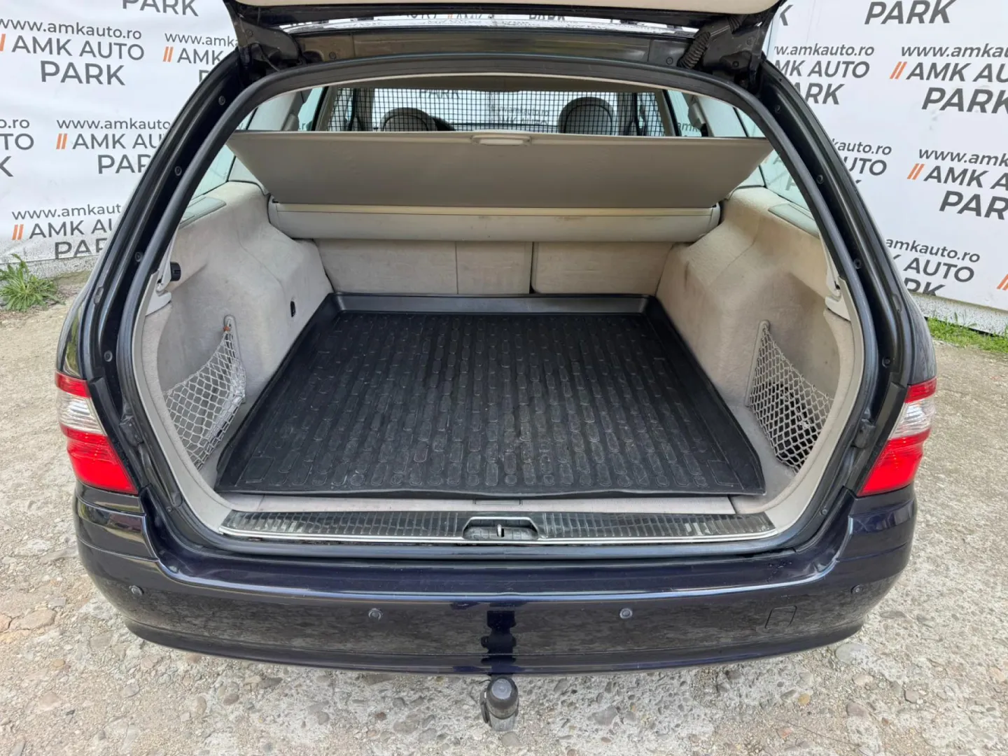Cumpara/ Vinde online Mercedes-Benz E-Class 2004 SH, la cel mai bun pret pentru tine!