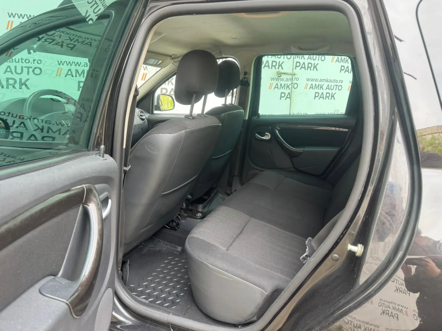 Cumpara/ Vinde online Dacia Duster 2012 SH, la cel mai bun pret pentru tine!