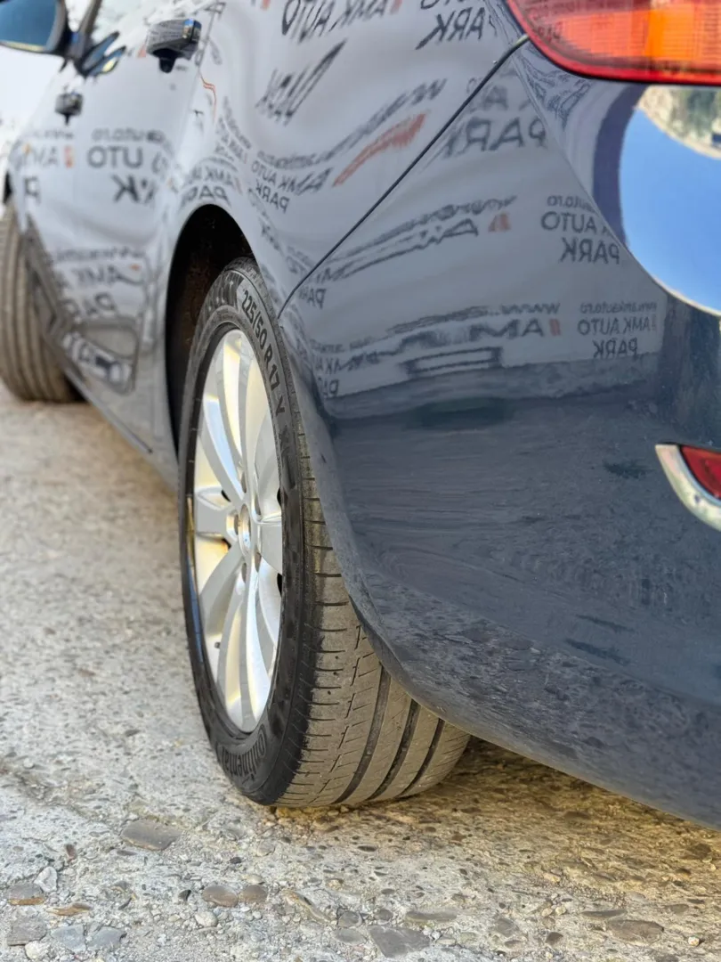 Cumpara/ Vinde online Opel Astra 2011 SH, la cel mai bun pret pentru tine!