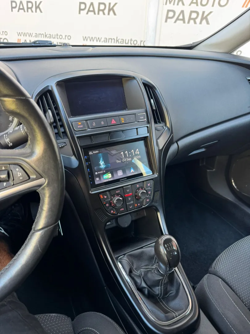 Cumpara/ Vinde online Opel Astra 2011 SH, la cel mai bun pret pentru tine!