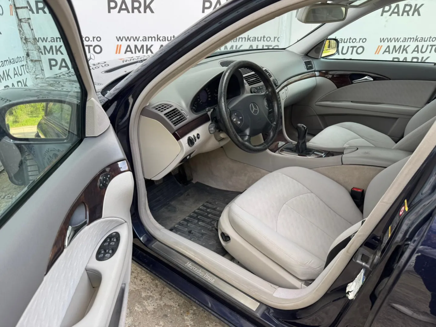Cumpara/ Vinde online Mercedes-Benz E-Class 2004 SH, la cel mai bun pret pentru tine!