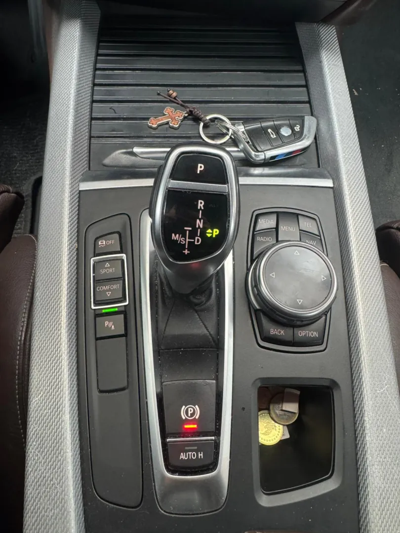 Cumpara/ Vinde online BMW X5 2015 SH, la cel mai bun pret pentru tine!