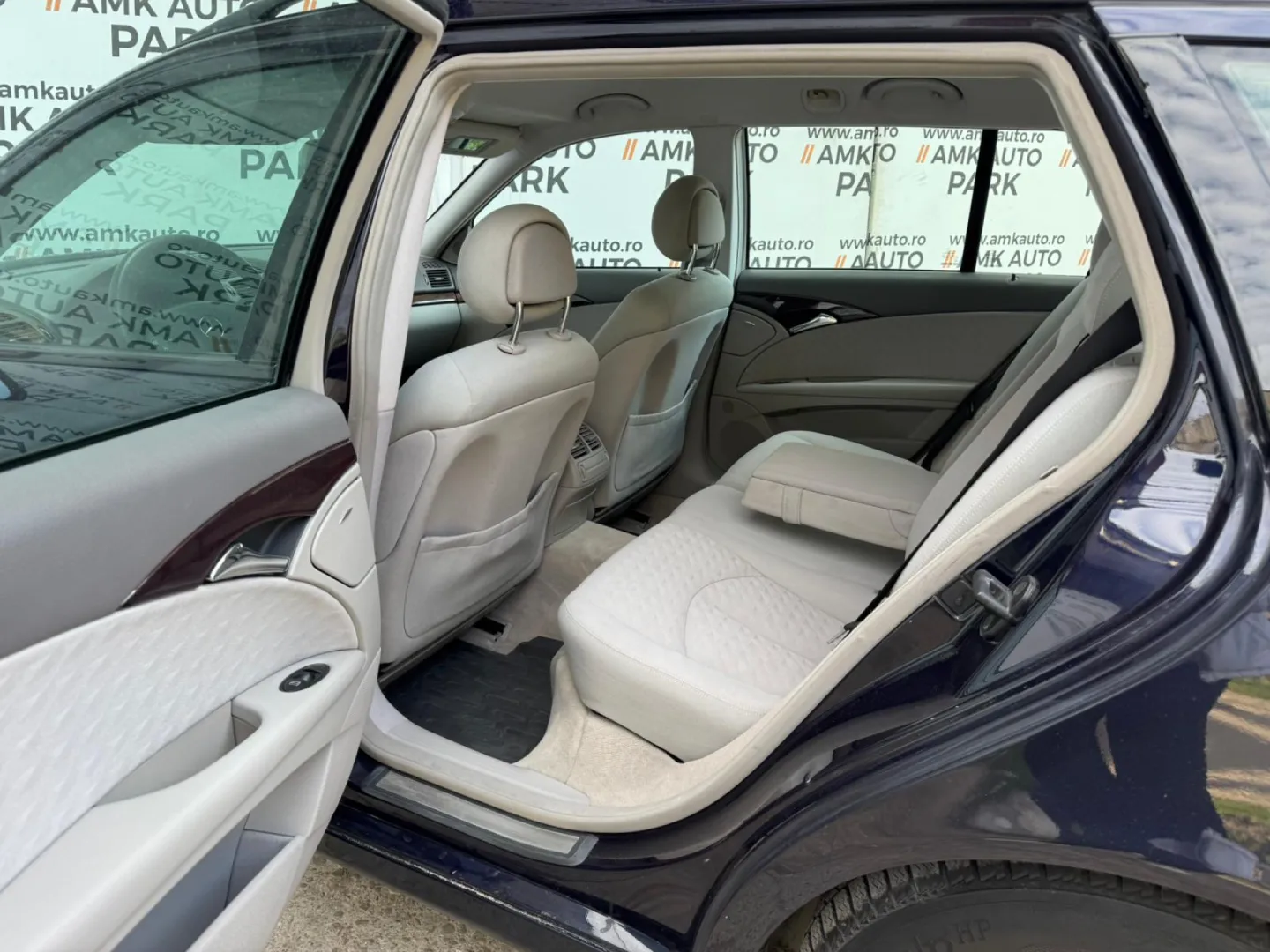 Cumpara/ Vinde online Mercedes-Benz E-Class 2004 SH, la cel mai bun pret pentru tine!