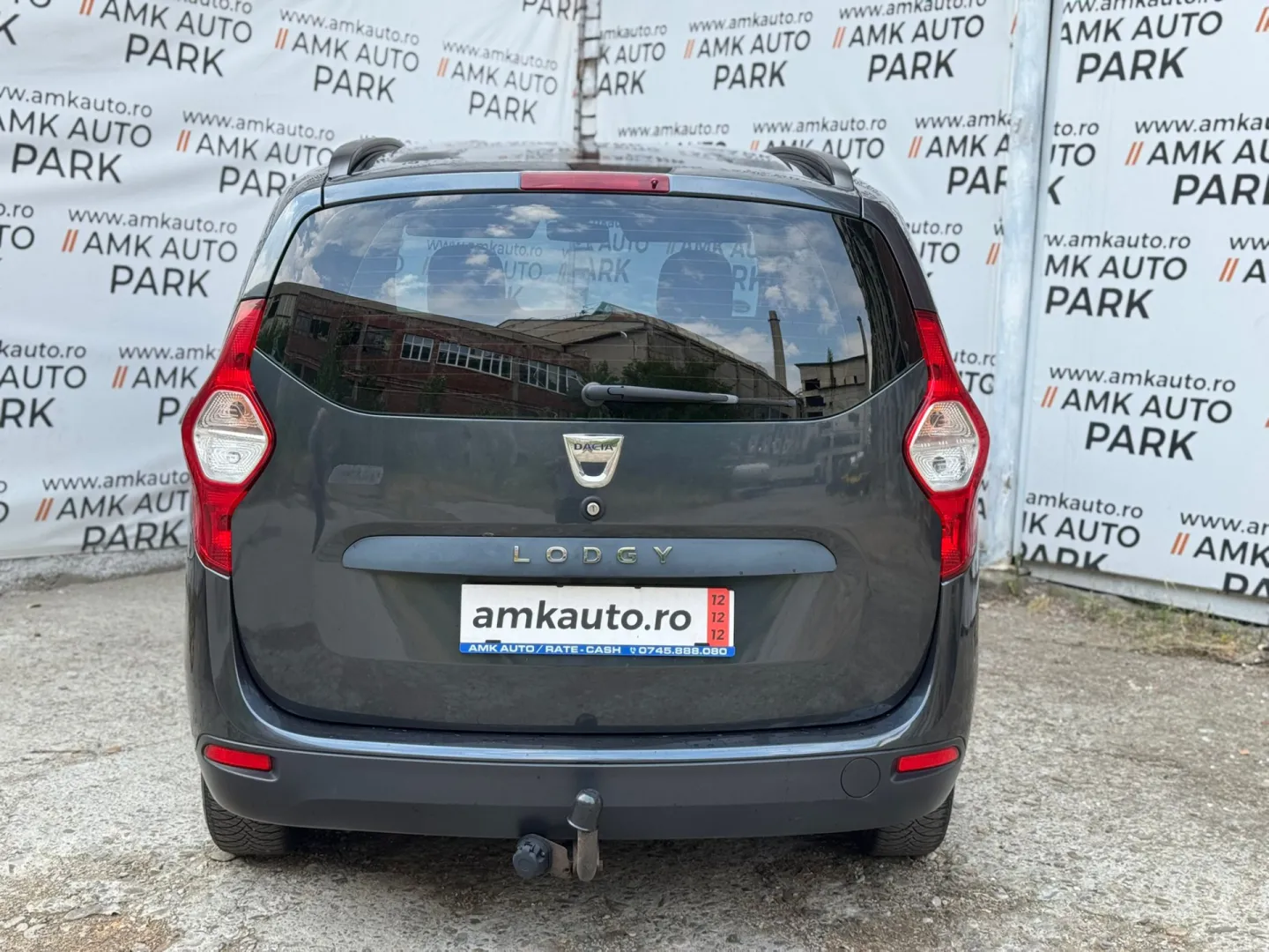 Cumpara/ Vinde online Dacia Lodgy 2013 SH, la cel mai bun pret pentru tine!