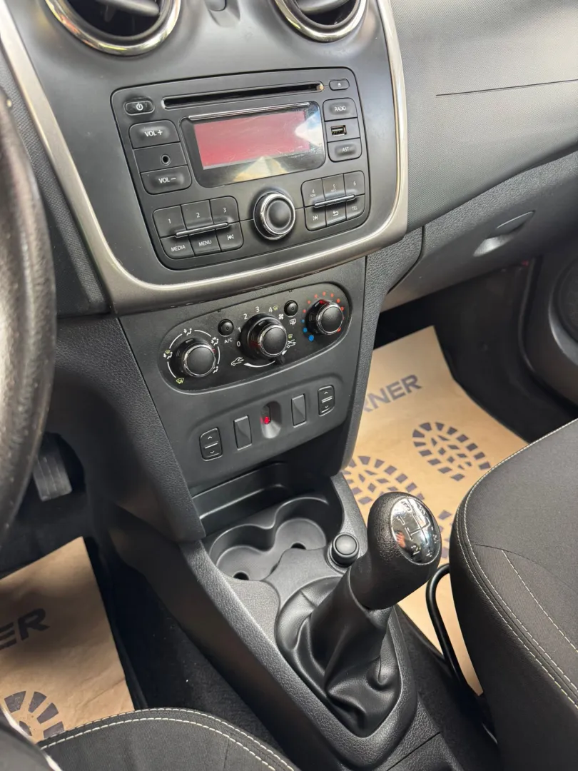 Cumpara/ Vinde online Dacia Logan 2016 SH, la cel mai bun pret pentru tine!