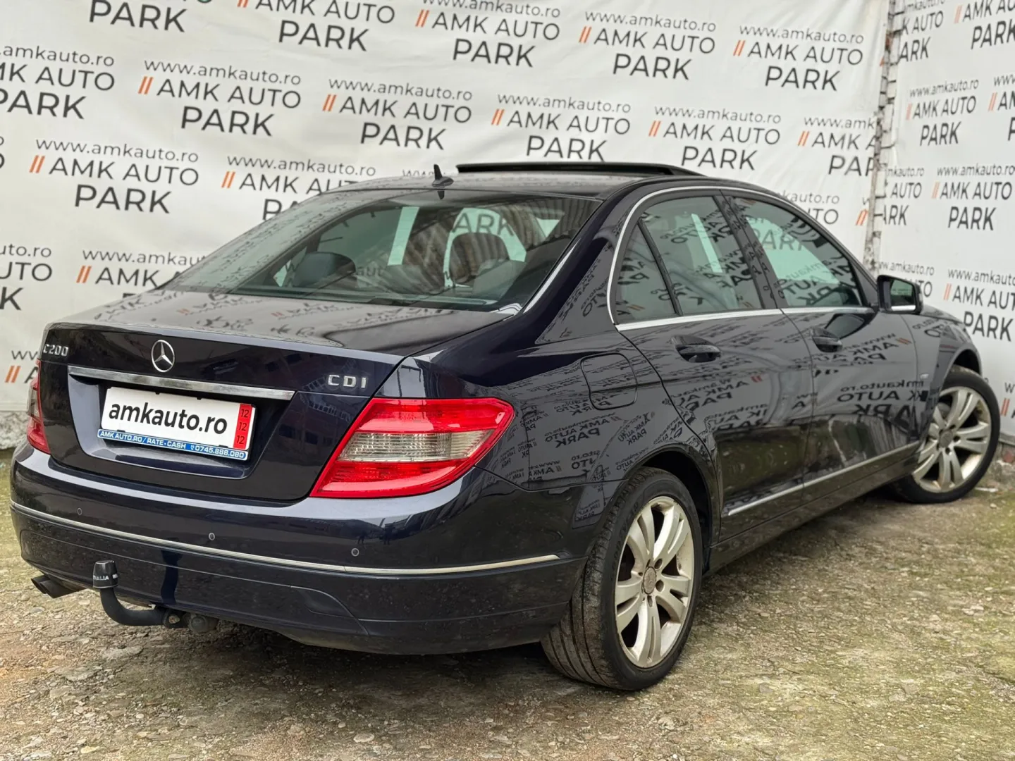 Cumpara/ Vinde online Mercedes-Benz C-Class 2010 SH, la cel mai bun pret pentru tine!