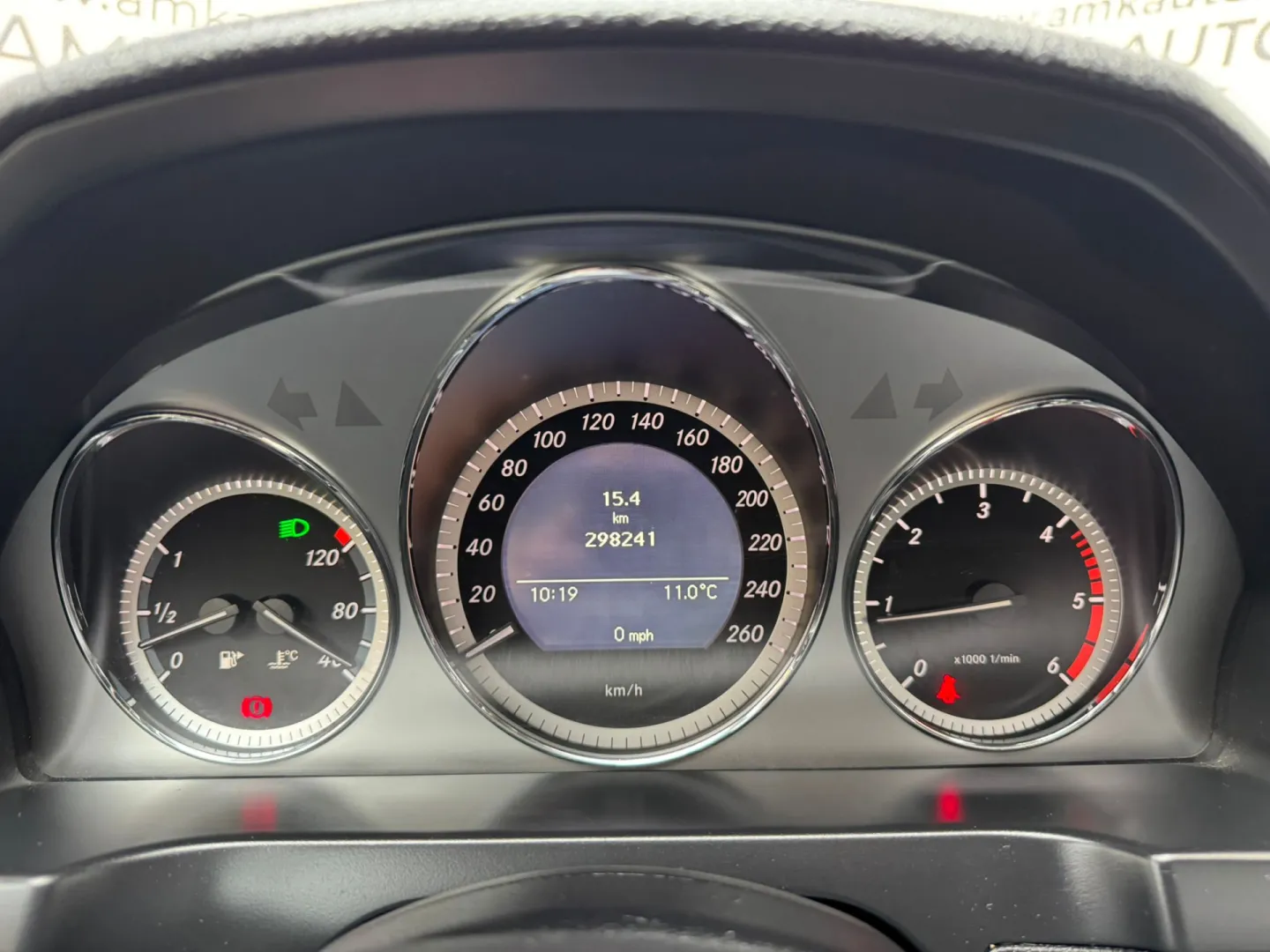 Cumpara/ Vinde online Mercedes-Benz C-Class 2010 SH, la cel mai bun pret pentru tine!