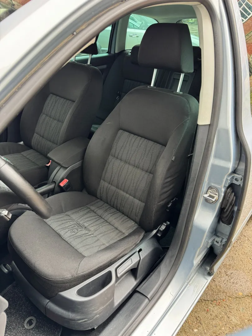 Cumpara/ Vinde online Skoda Octavia 2011 SH, la cel mai bun pret pentru tine!