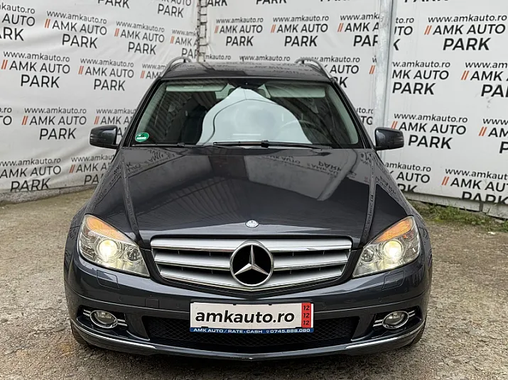 Cumpără / Vinde Mercedes-Benz C-Class 2009 SH, la cel mai bun pret pentru tine!