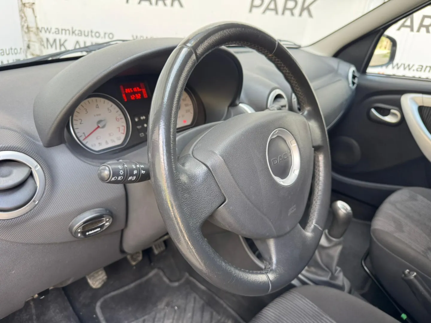 Cumpara/ Vinde online Dacia Logan 2011 SH, la cel mai bun pret pentru tine!