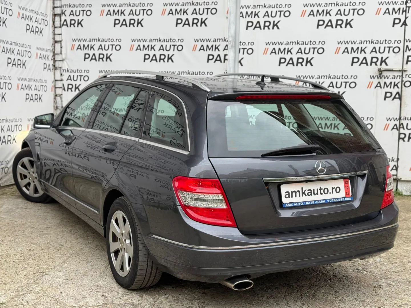 Cumpara/ Vinde online Mercedes-Benz C-Class 2009 SH, la cel mai bun pret pentru tine!