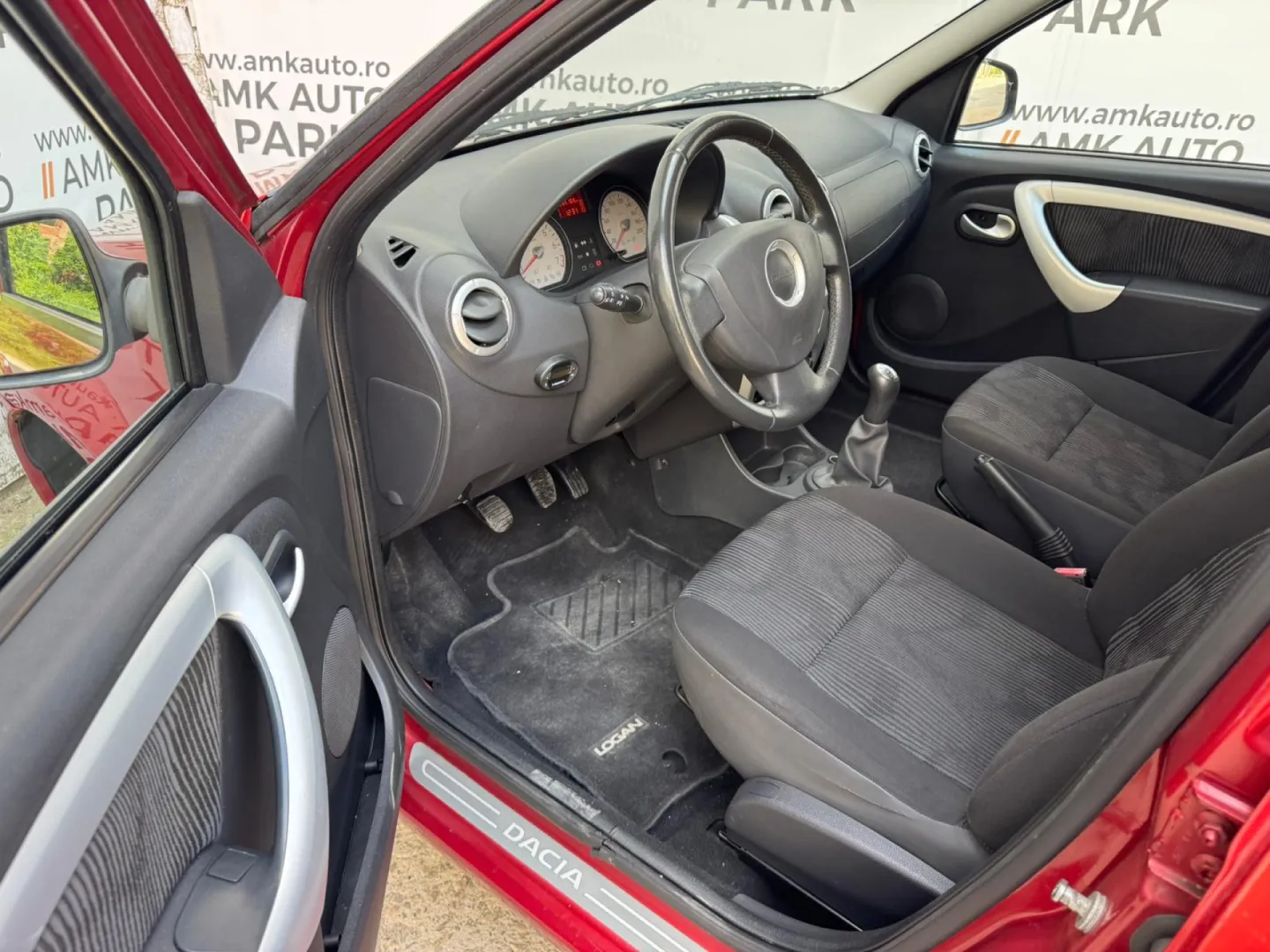 Cumpara/ Vinde online Dacia Logan 2011 SH, la cel mai bun pret pentru tine!