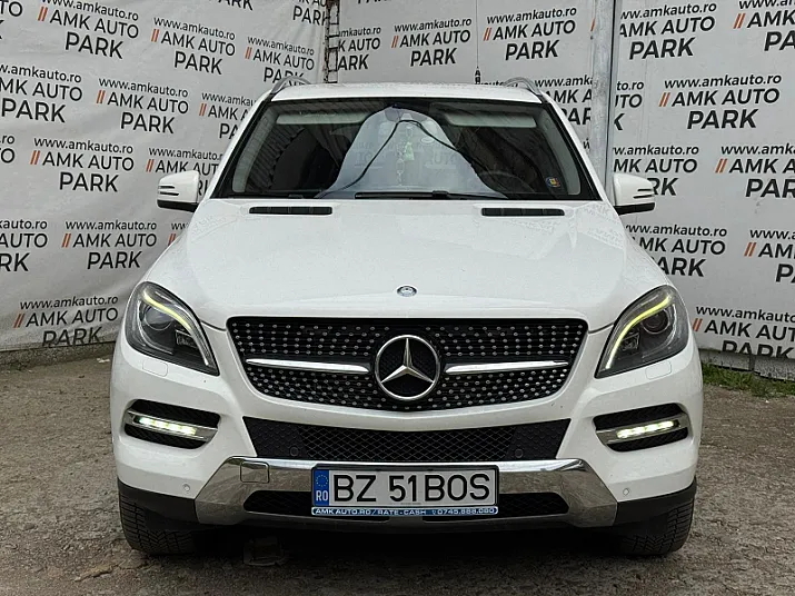 Cumpără / Vinde Mercedes-Benz ML-Class 2015 SH, la cel mai bun pret pentru tine!