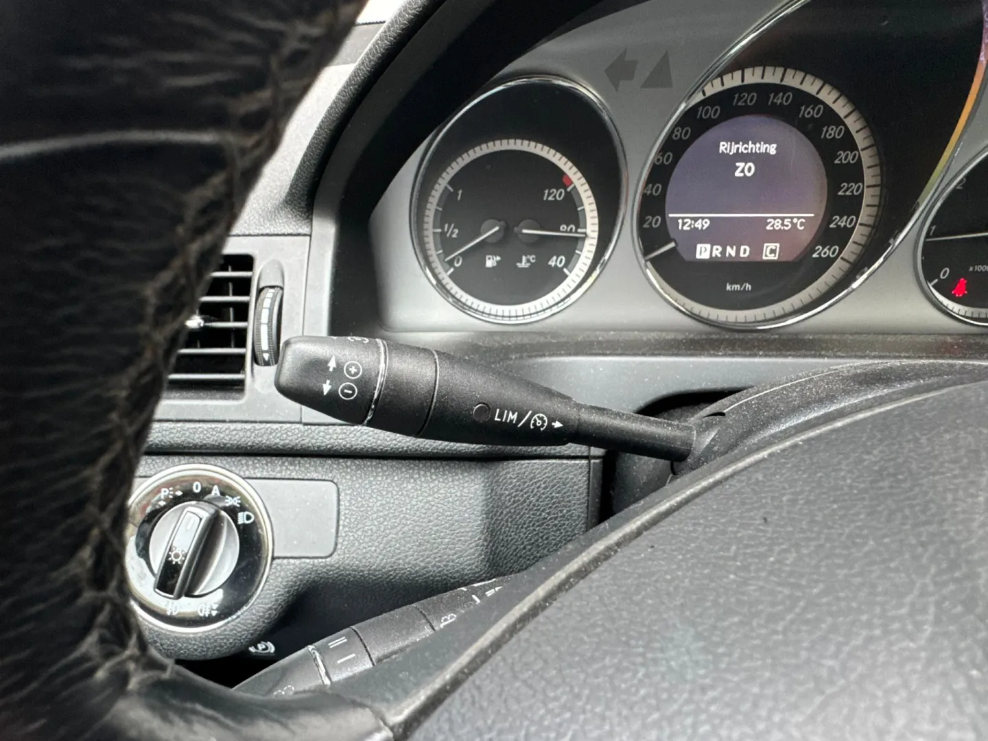 Cumpara/ Vinde online Mercedes-Benz C-Class 2009 SH, la cel mai bun pret pentru tine!