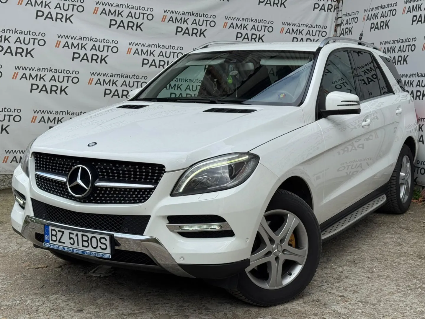 Cumpara/ Vinde online Mercedes-Benz ML-Class 2015 SH, la cel mai bun pret pentru tine!