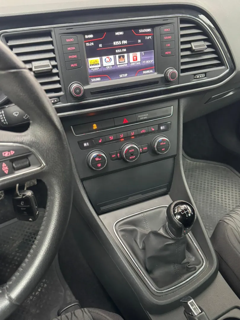 Cumpara/ Vinde online Seat Leon 2013 SH, la cel mai bun pret pentru tine!