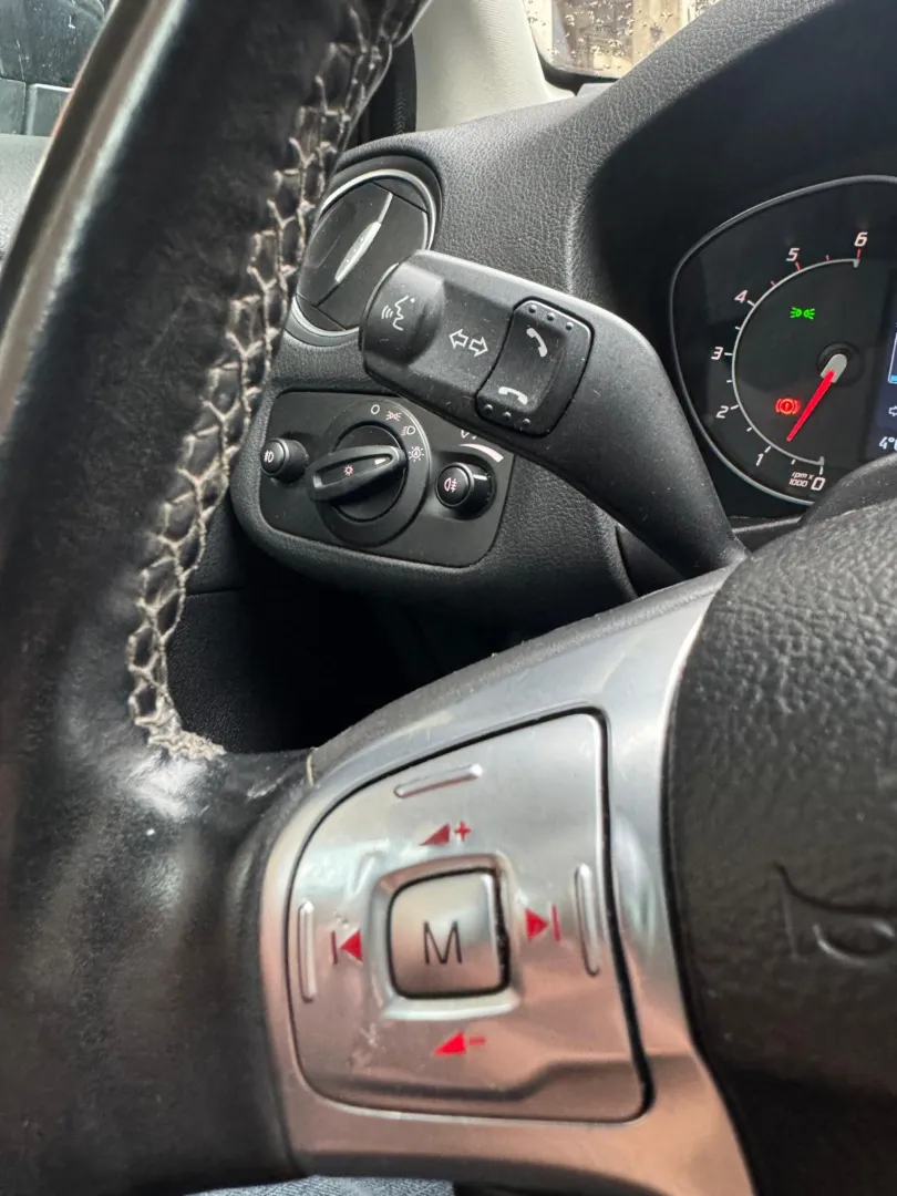 Cumpara/ Vinde online Ford Mondeo 2014 SH, la cel mai bun pret pentru tine!