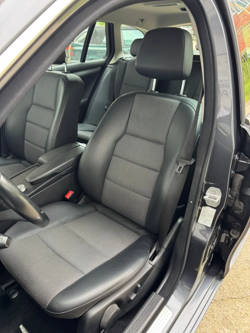 Cumpara/ Vinde online Mercedes-Benz C-Class 2009 SH, la cel mai bun pret pentru tine!