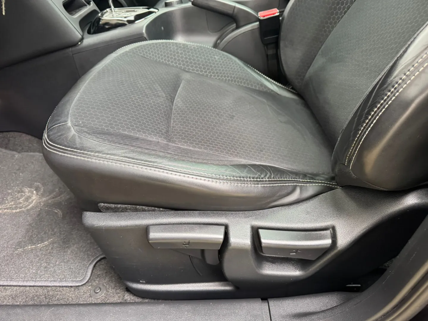 Cumpara/ Vinde online Nissan Qashqai 2012 SH, la cel mai bun pret pentru tine!