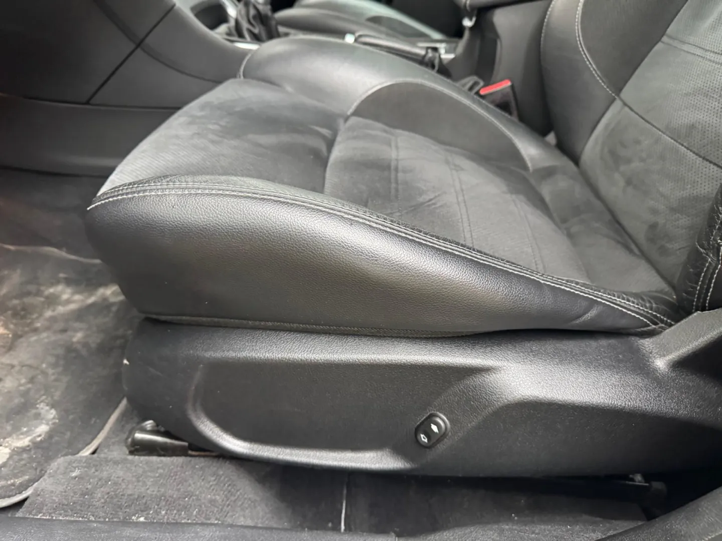 Cumpara/ Vinde online Ford Mondeo 2014 SH, la cel mai bun pret pentru tine!
