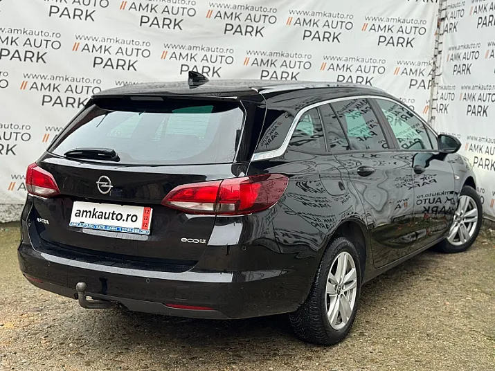 Cumpără / Vinde Opel Astra 2017 SH, la cel mai bun pret pentru tine!