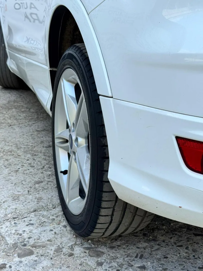 Cumpara/ Vinde online Ford Kuga 2015 SH, la cel mai bun pret pentru tine!