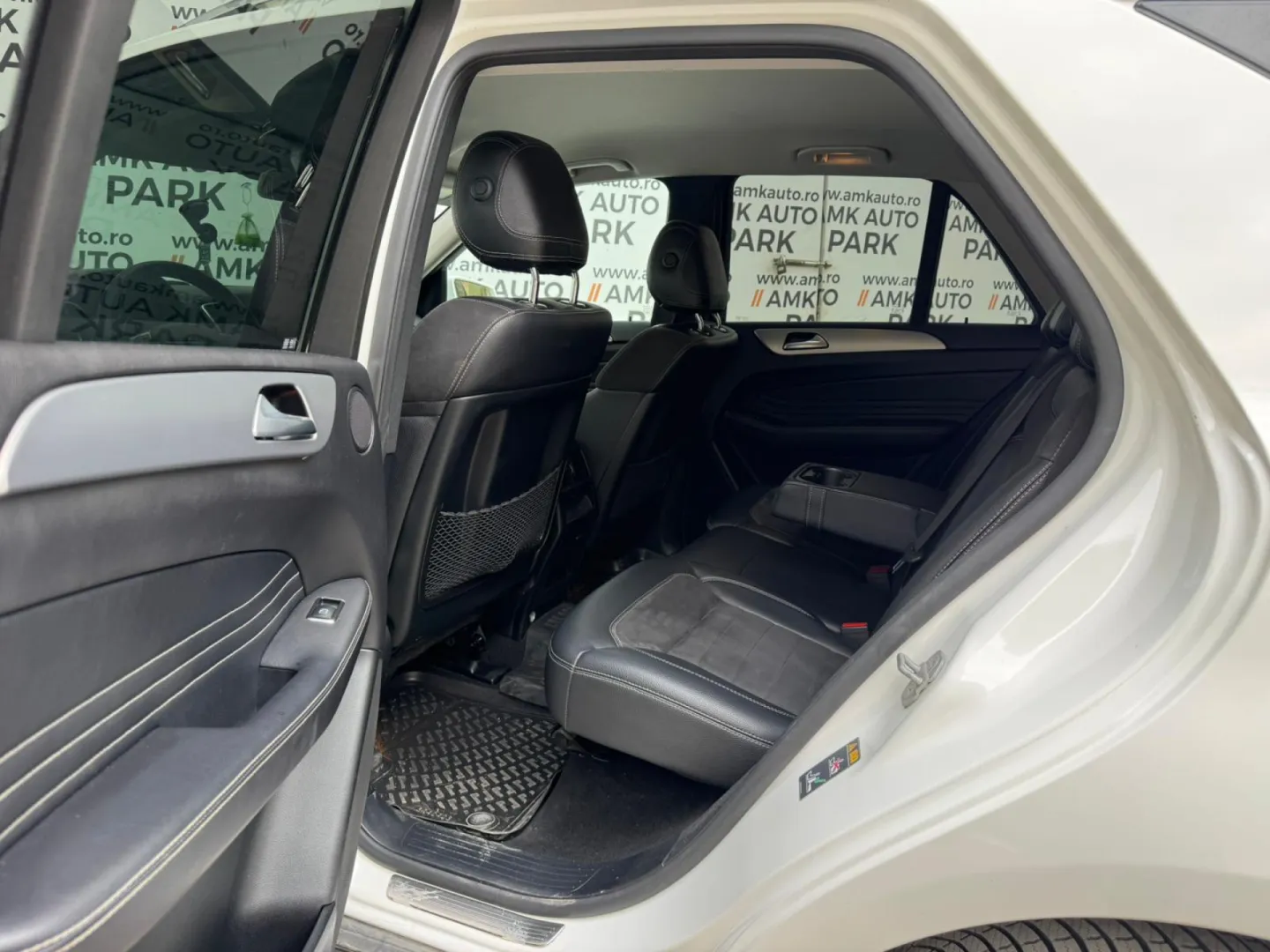 Cumpara/ Vinde online Mercedes-Benz ML-Class 2015 SH, la cel mai bun pret pentru tine!