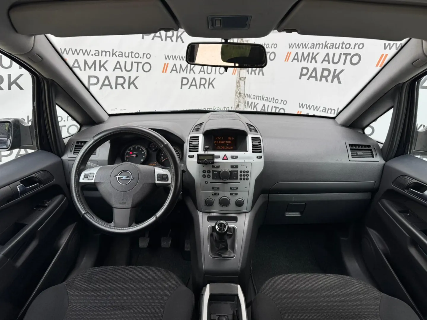 Cumpara/ Vinde online Opel Zafira 2010 SH, la cel mai bun pret pentru tine!