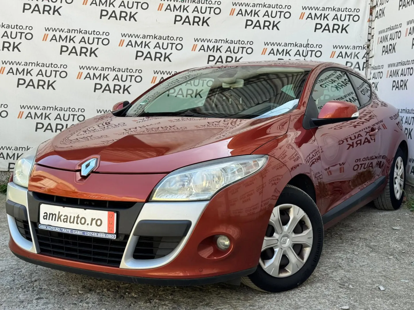 Cumpara/ Vinde online Renault  Megane 2009 SH, la cel mai bun pret pentru tine!