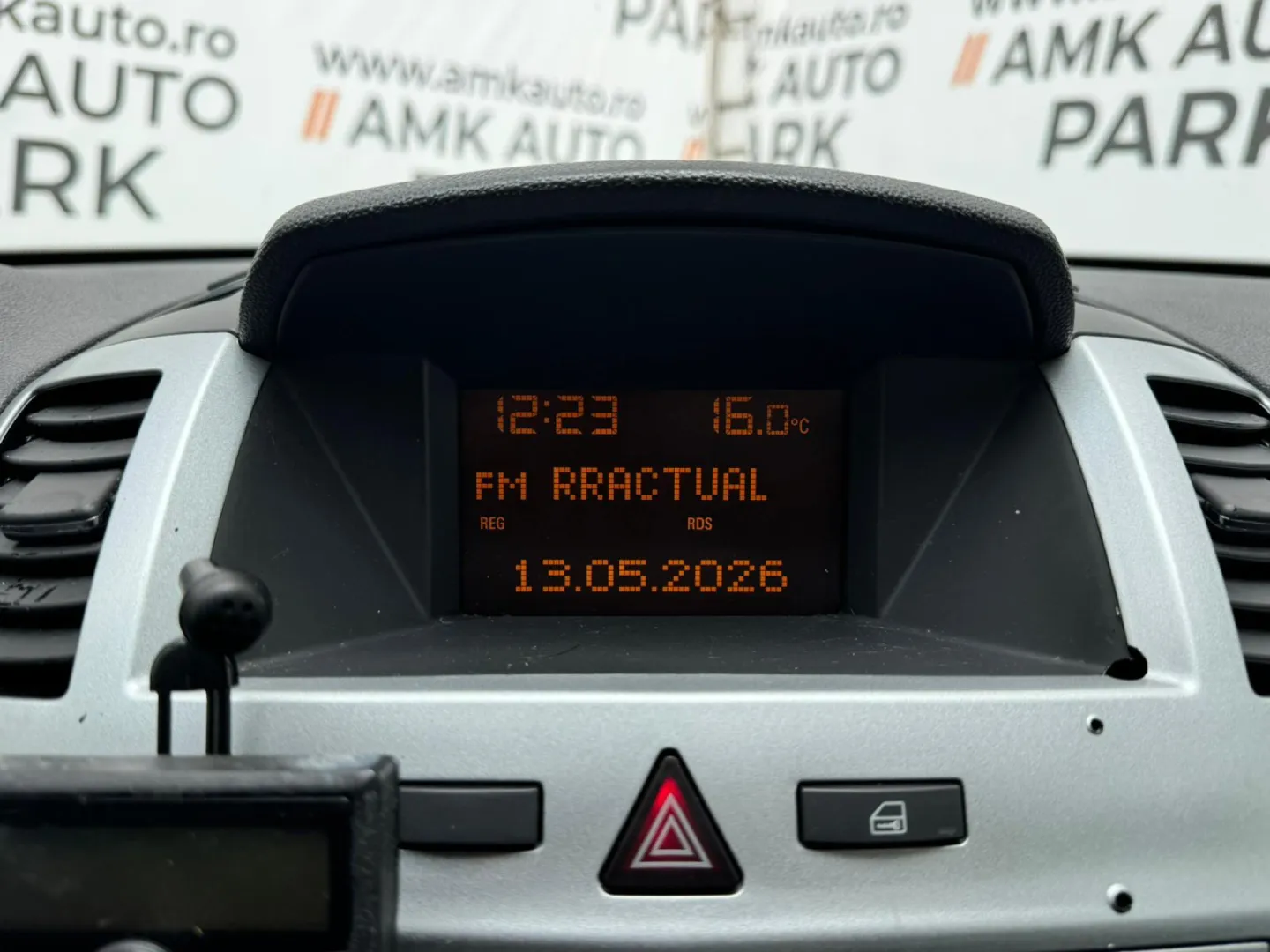 Cumpara/ Vinde online Opel Zafira 2010 SH, la cel mai bun pret pentru tine!