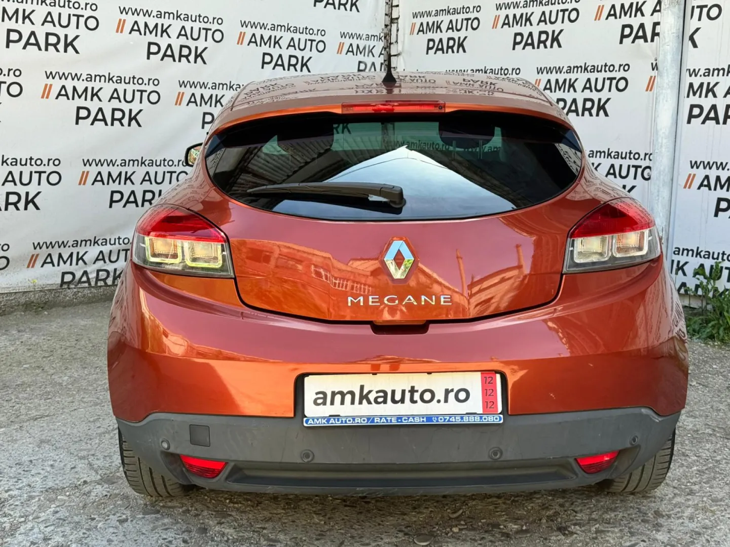 Cumpara/ Vinde online Renault  Megane 2009 SH, la cel mai bun pret pentru tine!