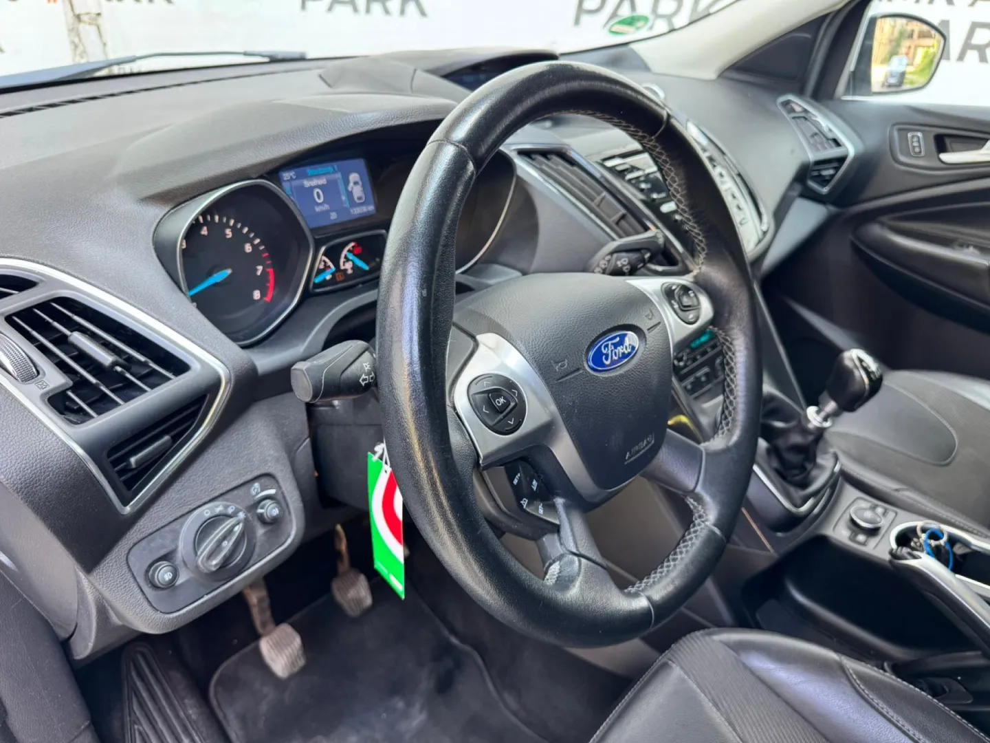 Cumpara/ Vinde online Ford Kuga 2015 SH, la cel mai bun pret pentru tine!