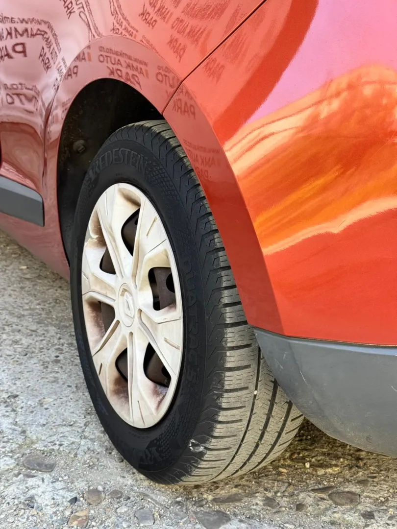 Cumpara/ Vinde online Renault  Megane 2009 SH, la cel mai bun pret pentru tine!