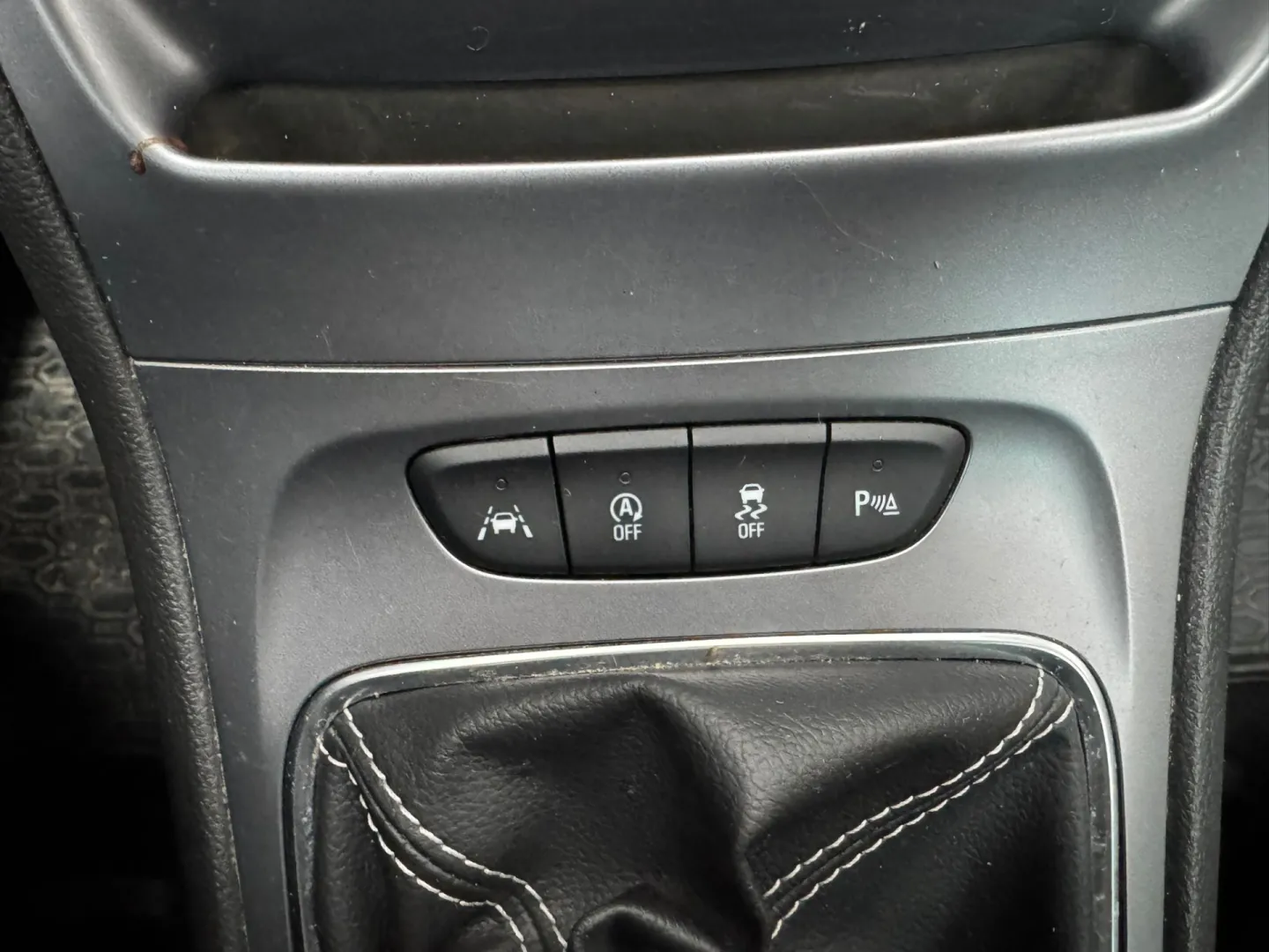 Cumpara/ Vinde online Opel Astra 2017 SH, la cel mai bun pret pentru tine!