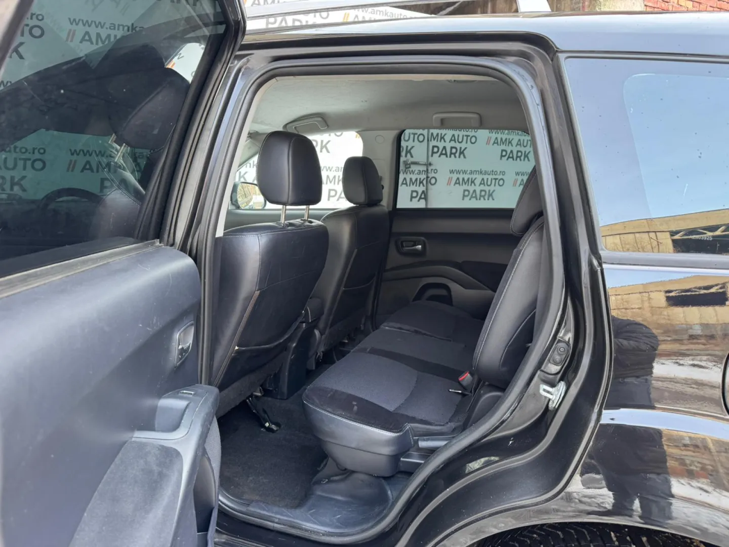 Cumpara/ Vinde online Peugeot 4007 2010 SH, la cel mai bun pret pentru tine!
