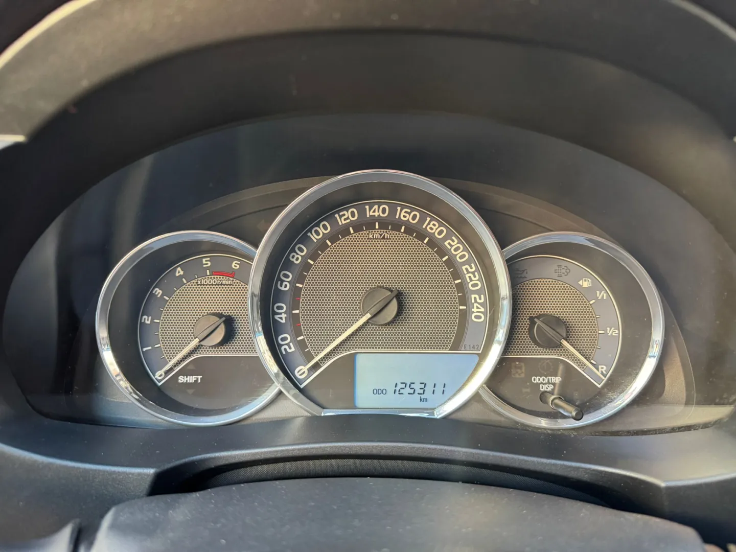 Cumpara/ Vinde online Toyota Corolla 2014 SH, la cel mai bun pret pentru tine!