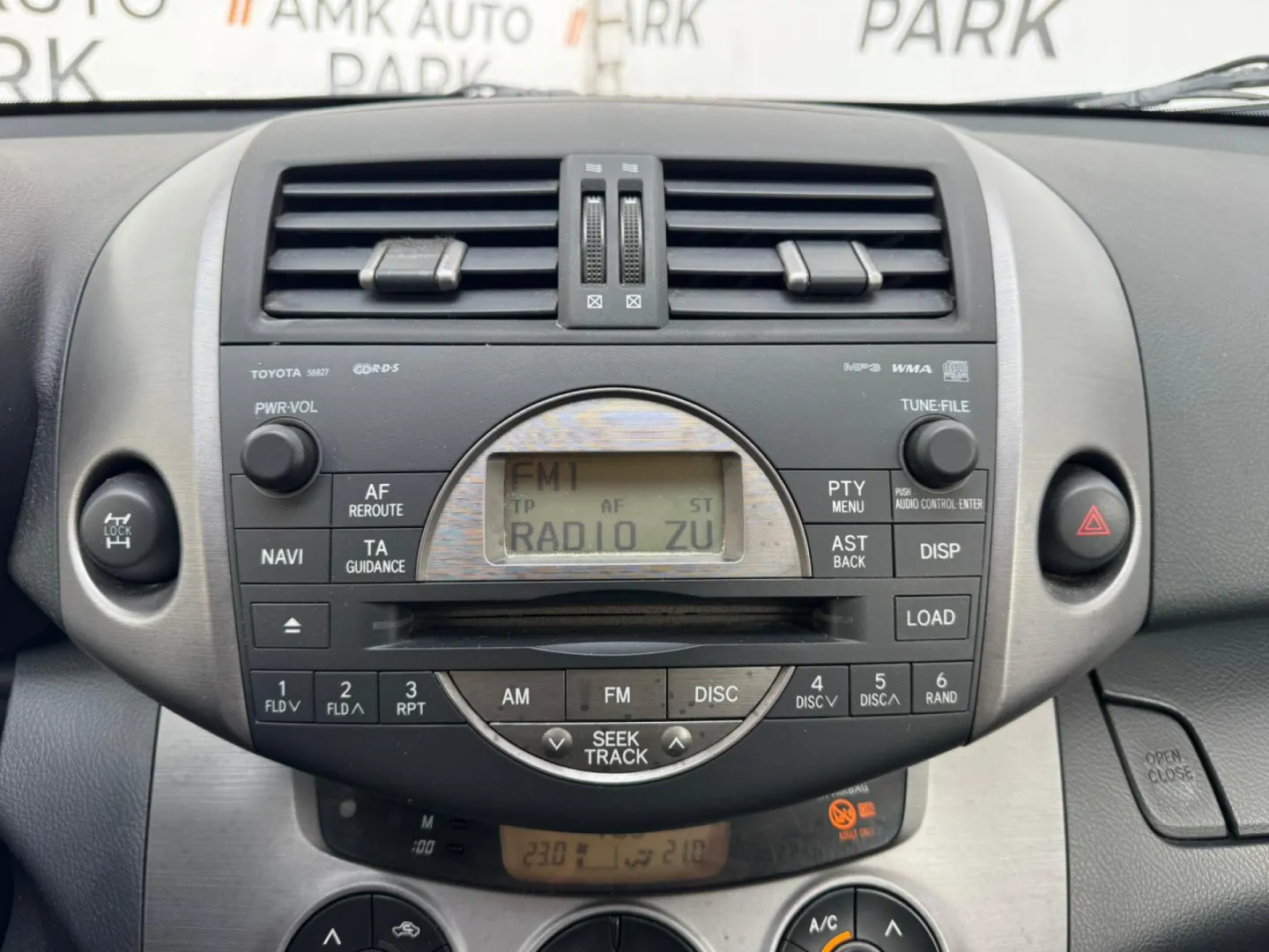 Cumpara/ Vinde online Toyota RAV 4 2007 SH, la cel mai bun pret pentru tine!
