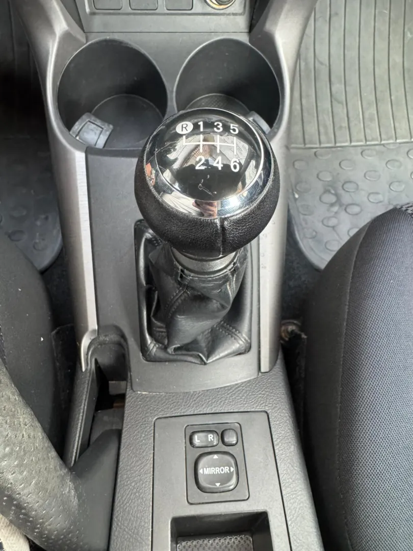 Cumpara/ Vinde online Toyota RAV 4 2007 SH, la cel mai bun pret pentru tine!