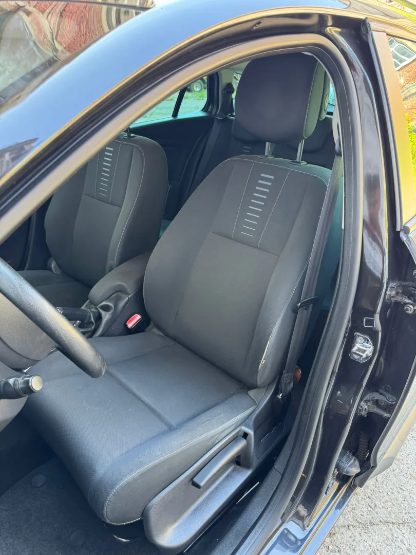 Cumpara/ Vinde online Renault  Megane 2010 SH, la cel mai bun pret pentru tine!