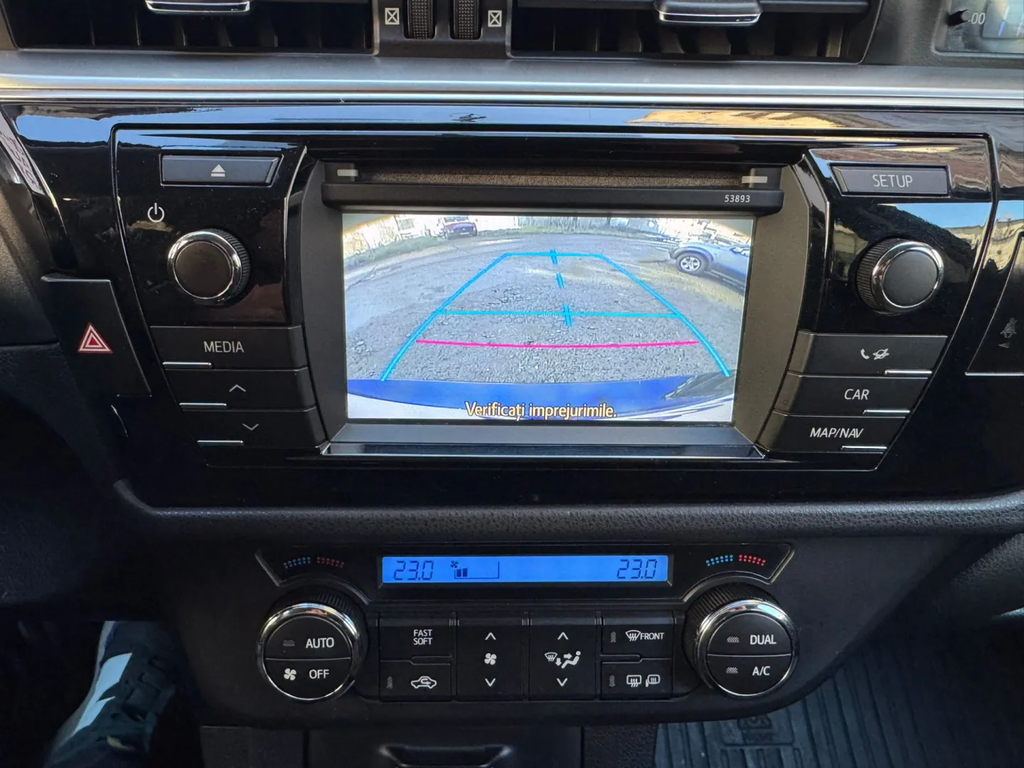 Cumpara/ Vinde online Toyota Corolla 2014 SH, la cel mai bun pret pentru tine!