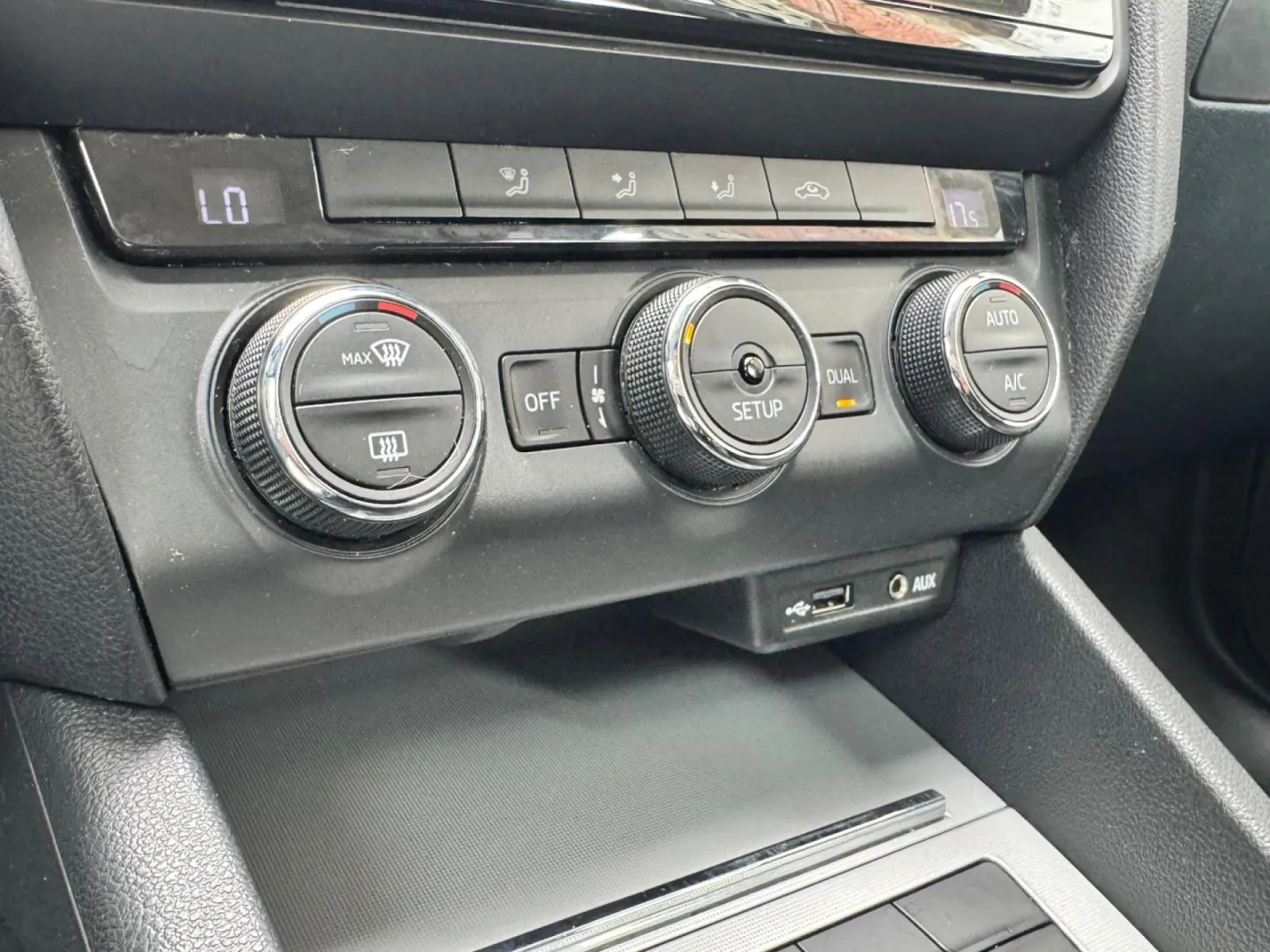 Cumpara/ Vinde online Skoda Octavia 2014 SH, la cel mai bun pret pentru tine!