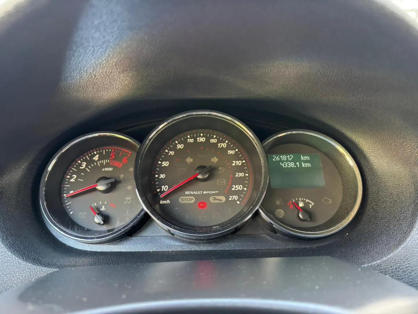 Cumpara/ Vinde online Renault  Megane 2013 SH, la cel mai bun pret pentru tine!