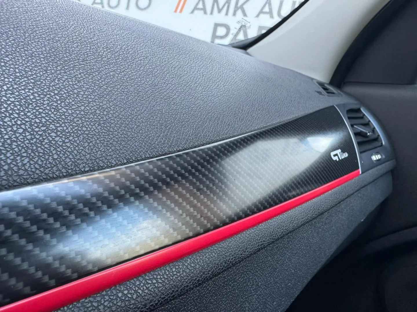 Cumpara/ Vinde online Renault  Megane 2013 SH, la cel mai bun pret pentru tine!