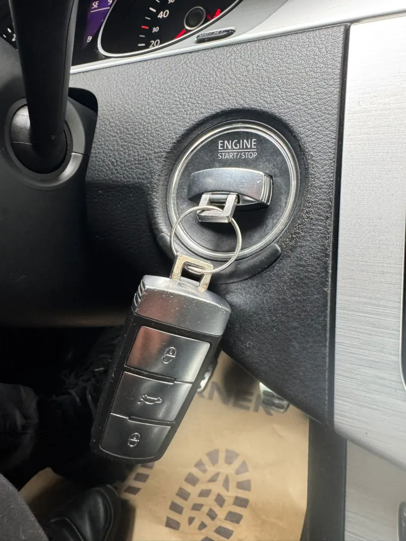 Cumpara/ Vinde online Volkswagen Passat 2013 SH, la cel mai bun pret pentru tine!