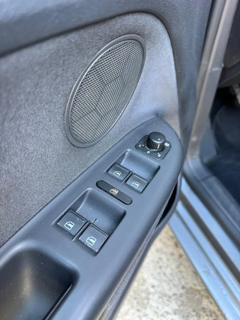 Cumpara/ Vinde online Volkswagen Golf Plus 2014 SH, la cel mai bun pret pentru tine!