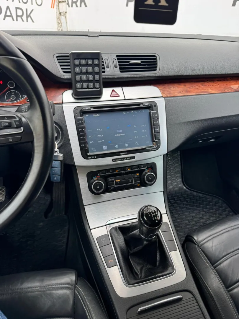 Cumpara/ Vinde online Volkswagen Passat CC 2009 SH, la cel mai bun pret pentru tine!